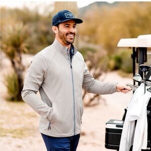 Rhone Men's Light Gray Lightweight Jacket